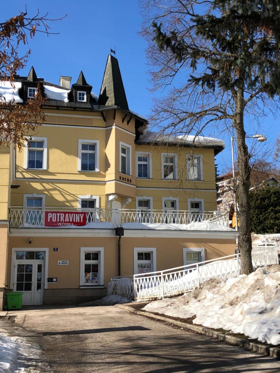Apartman Jestrab 5 Janske Lazne Exteriör bild
